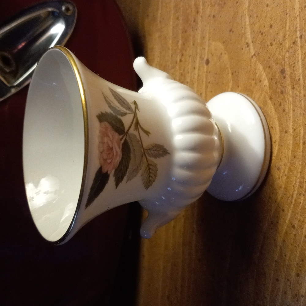 A small vase Wedgewood bone China